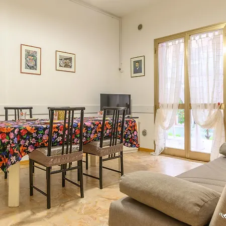 Bilocale Italico - Invacanza Villa Rosa Di Martinsicuro