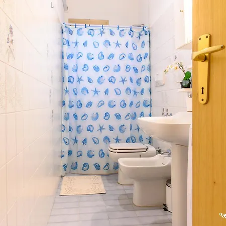 Bilocale Italico - Invacanza 公寓 *