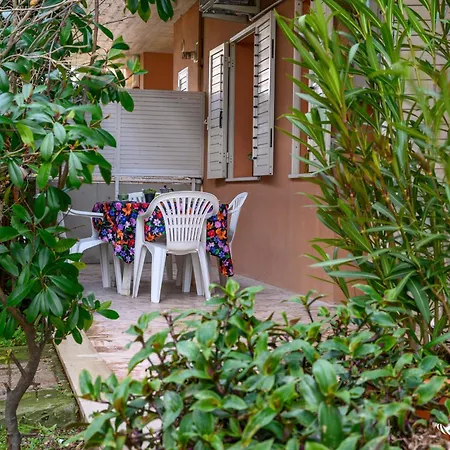 Bilocale Italico - Invacanza Villa Rosa Di Martinsicuro