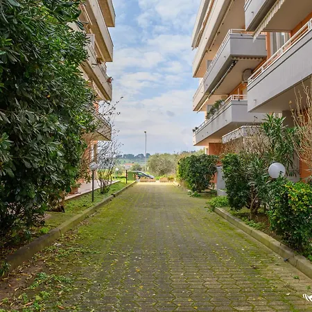 Bilocale Italico - Invacanza شقة *