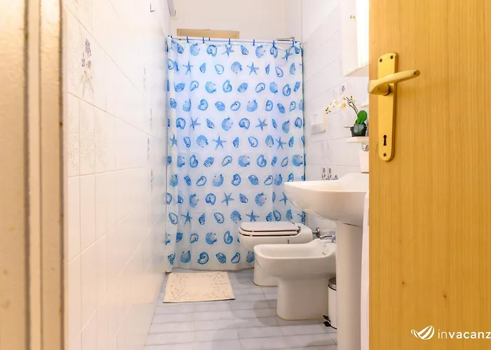 Bilocale Italico - Invacanza Apartament *