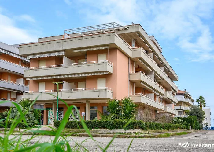 Bilocale Italico - Invacanza * Villa Rosa Di Martinsicuro