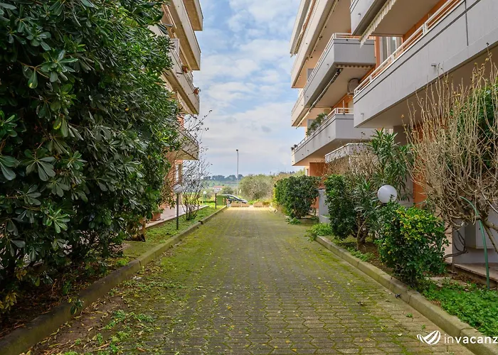 Bilocale Italico - Invacanza Apartament *